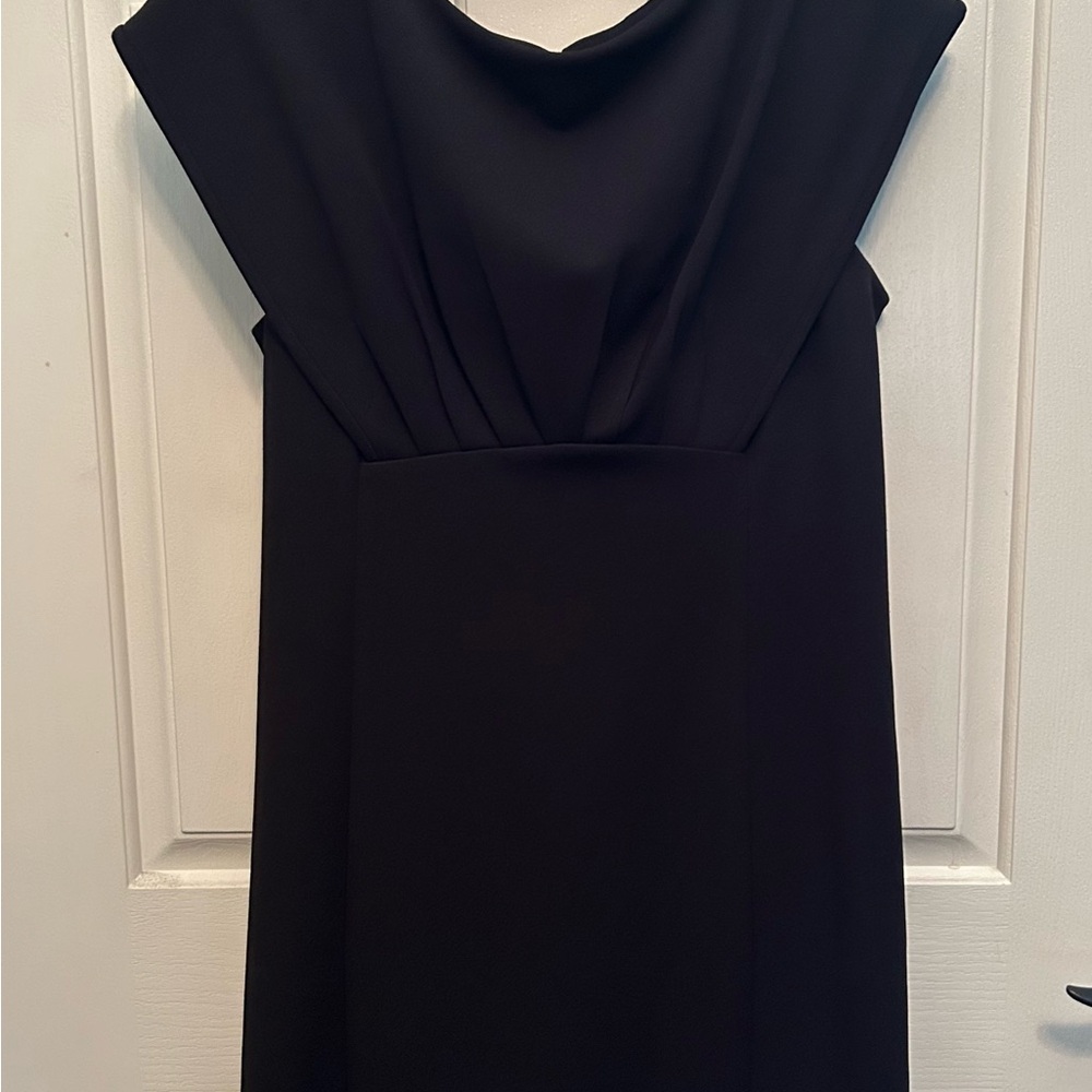 Calvin Klein Elegant Black Cocktail Dress